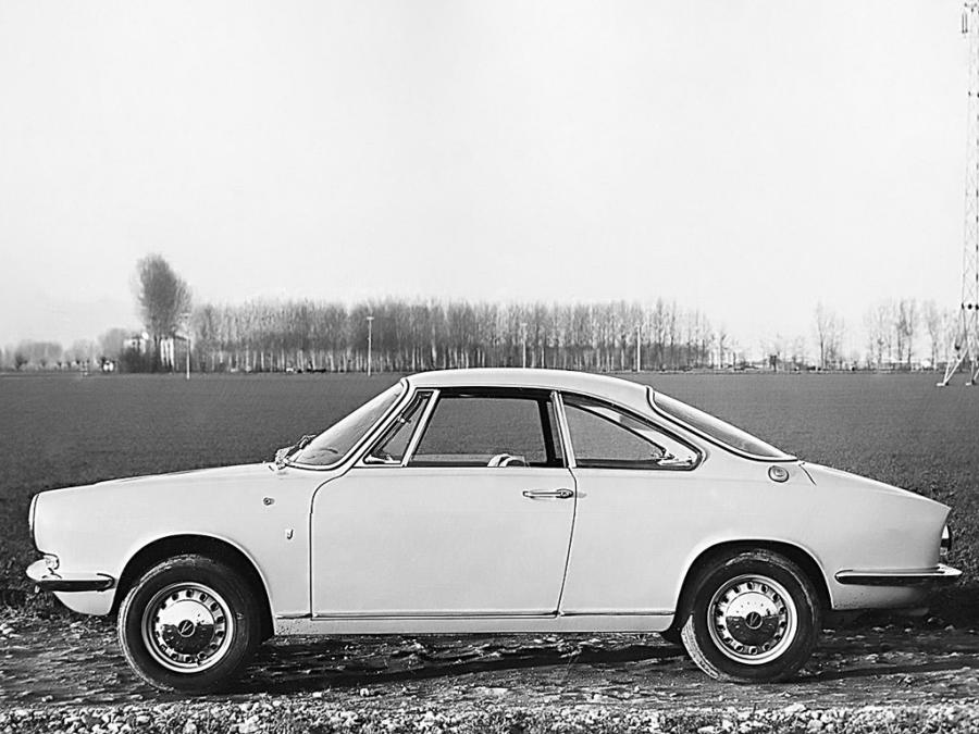  Simca 1000 Coupe 1962 года  (фото 9 из 17)